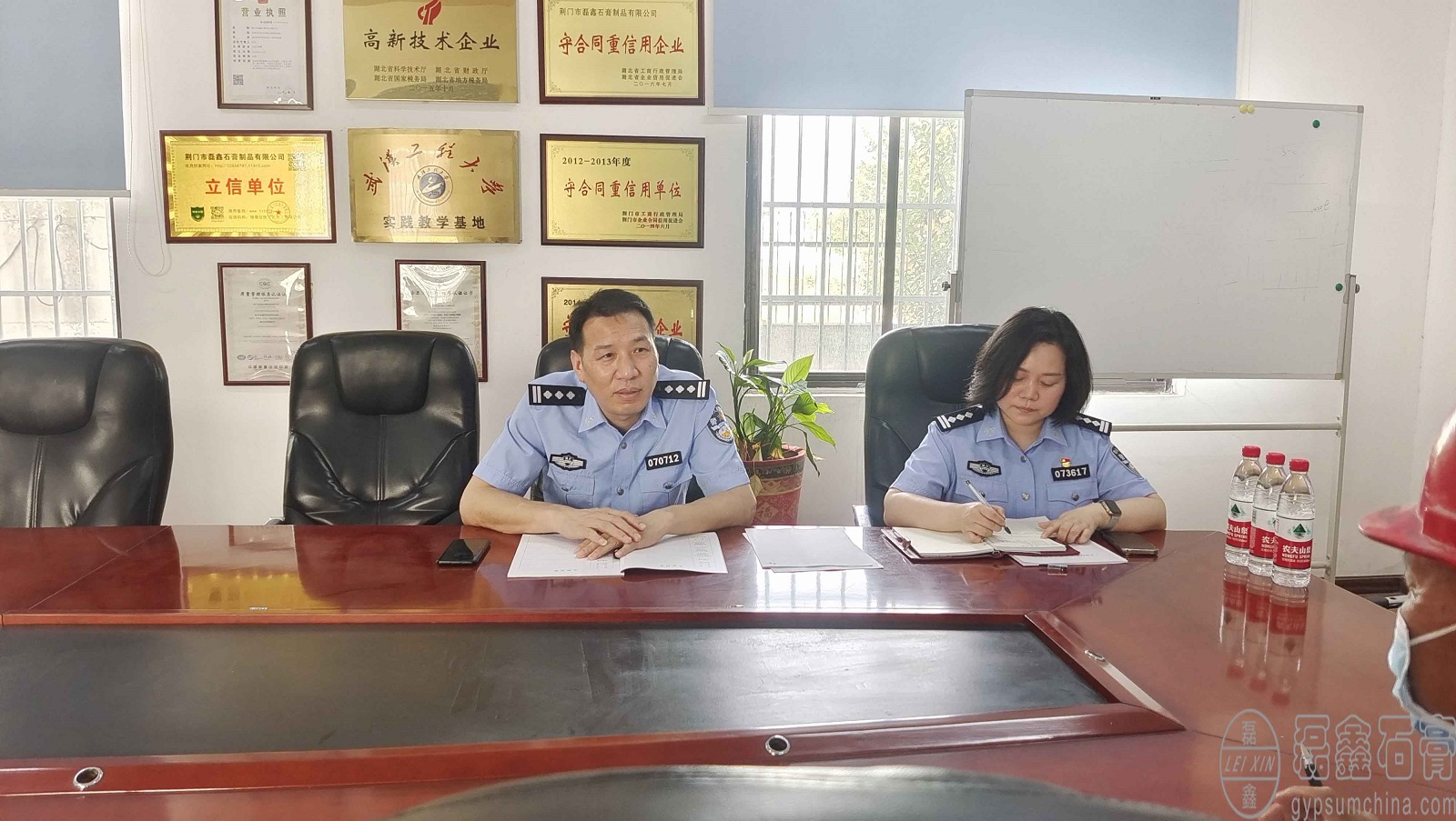 图2 拷贝.jpg